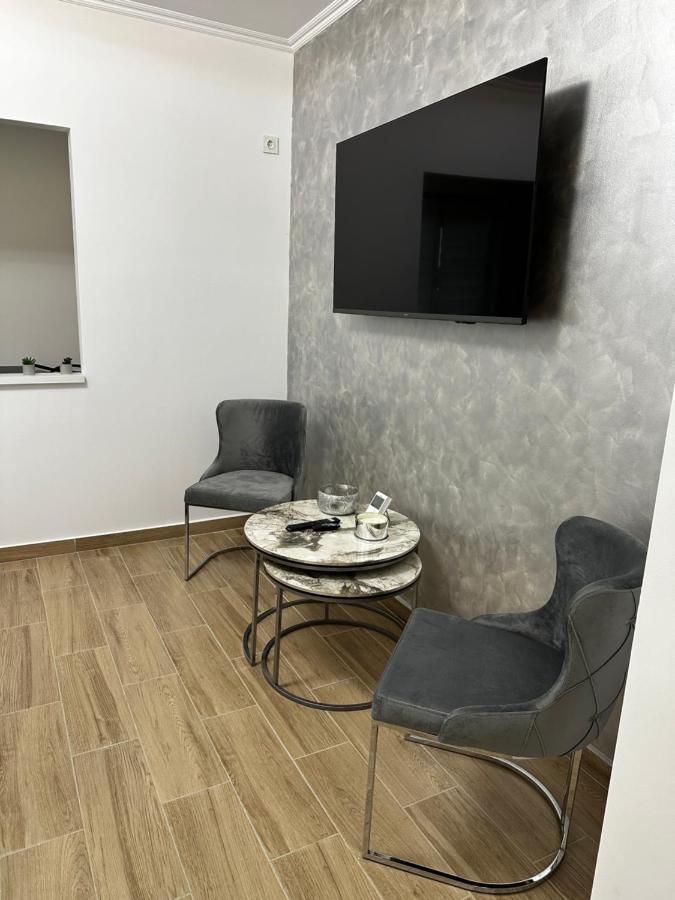 Luxury Studio 7 Roşu Esterno foto